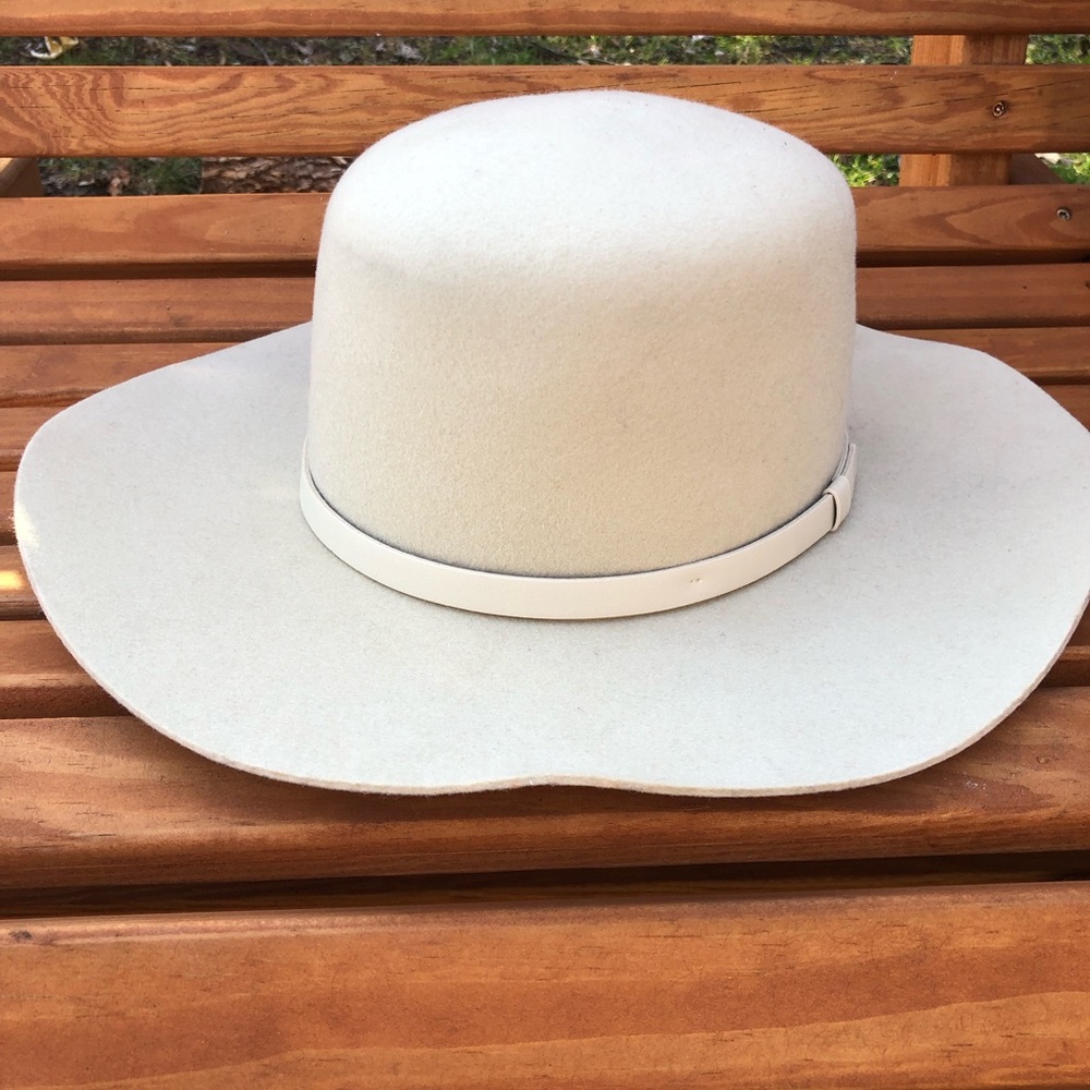 Urban Outfitters Taupe Felt Hat
